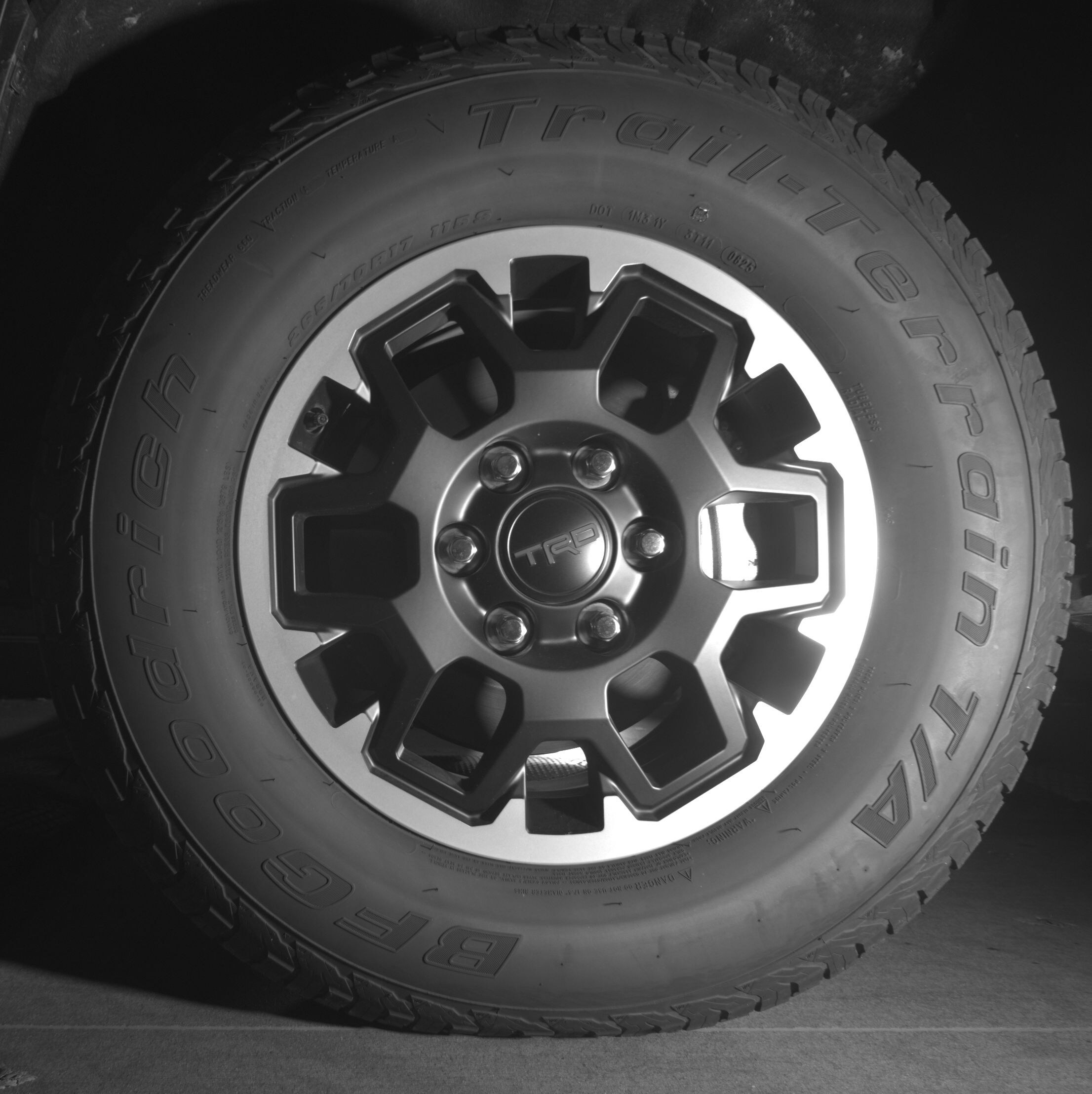 Thumbnail: 2025 Toyota Tacoma - 9