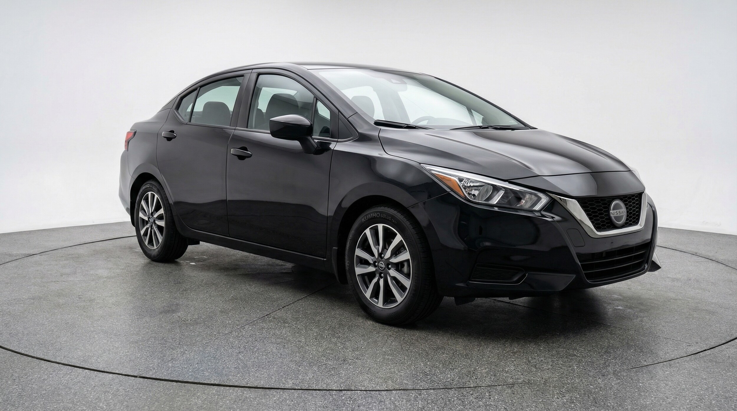 2025 Nissan Versa Sedan SV