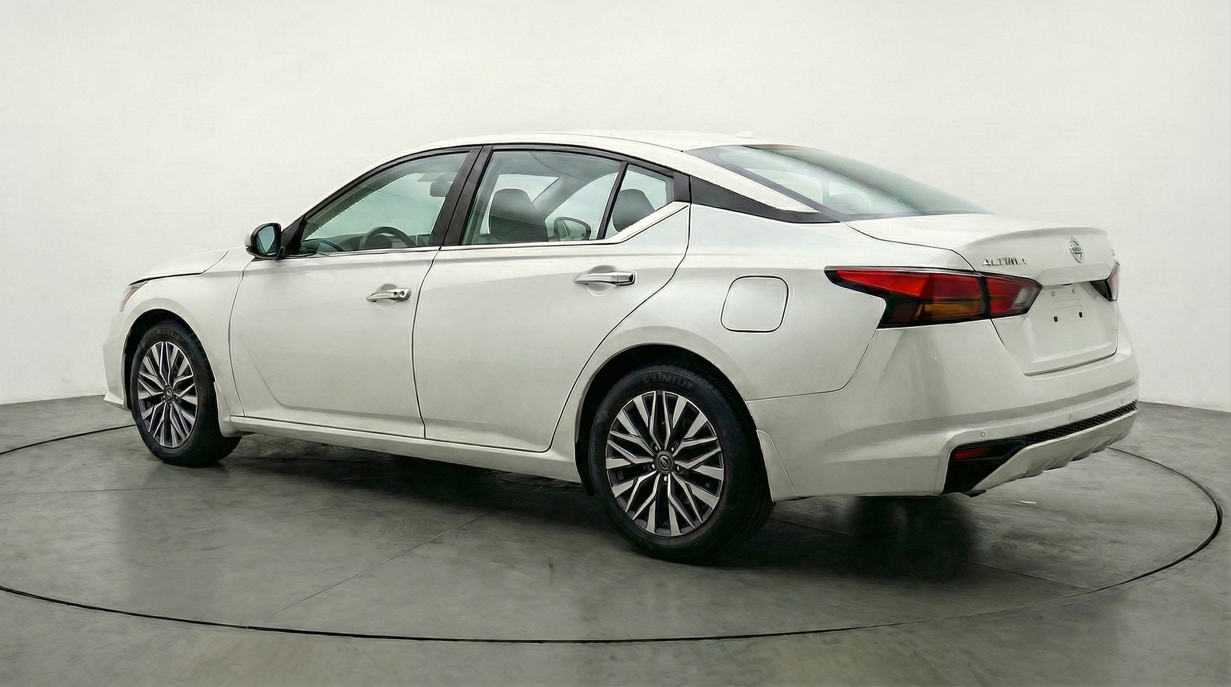 Thumbnail: 2025 Nissan Altima - 5