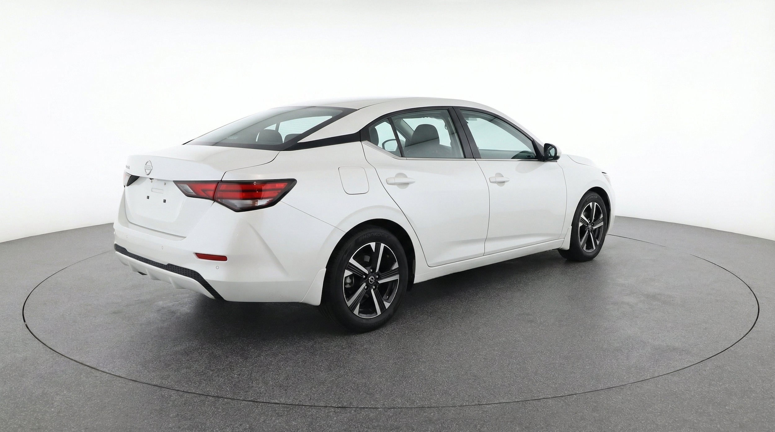 Thumbnail: 2025 Nissan Sentra - 9