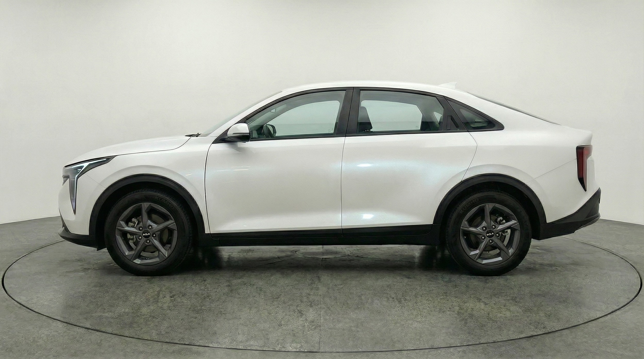 Thumbnail: 2025 Kia K4 - 8