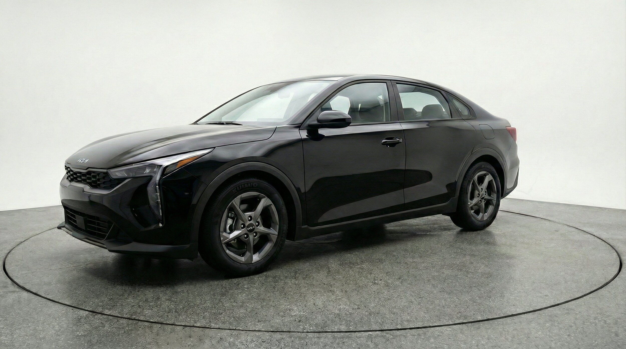 Thumbnail: 2025 Kia K4 - 3