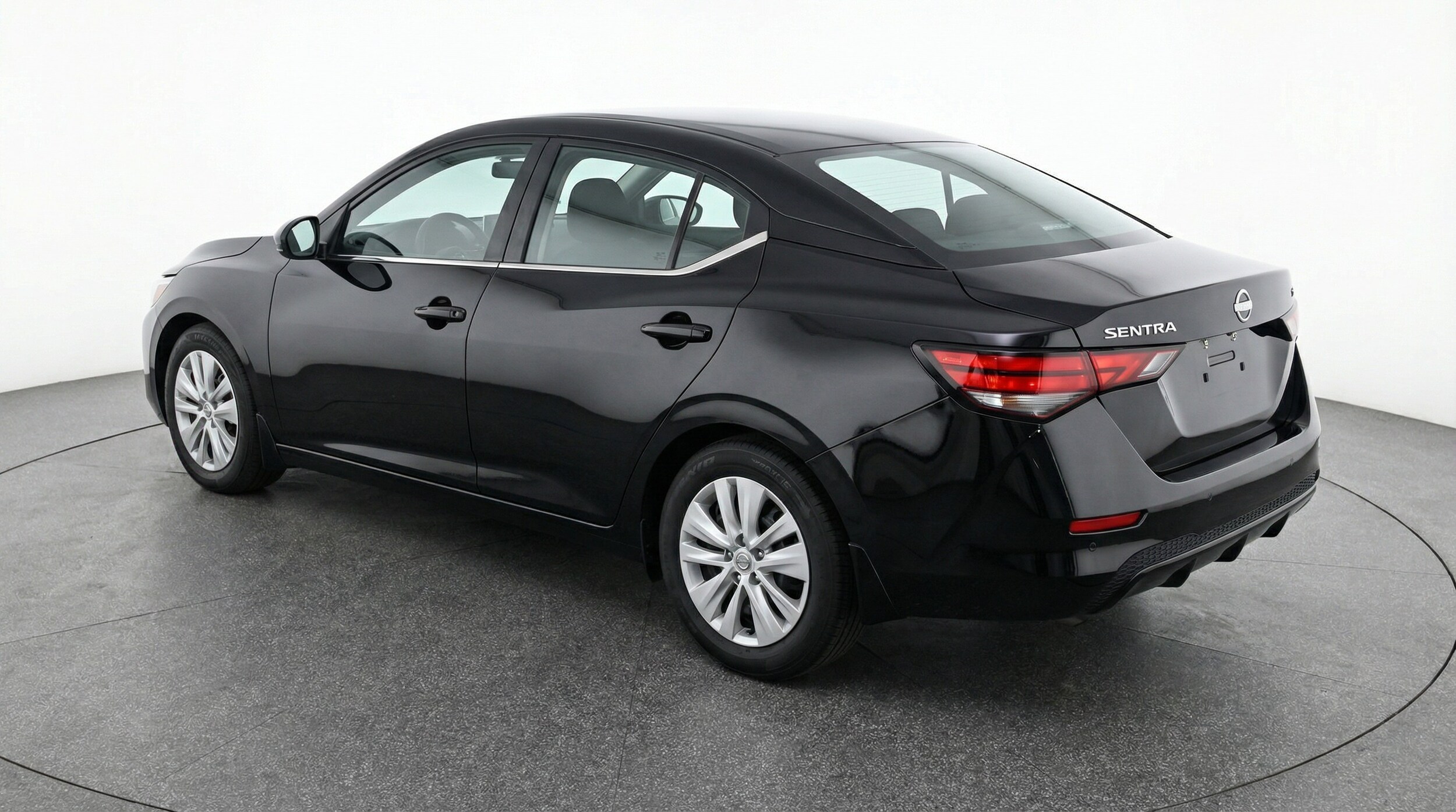 Thumbnail: 2025 Nissan Sentra - 5