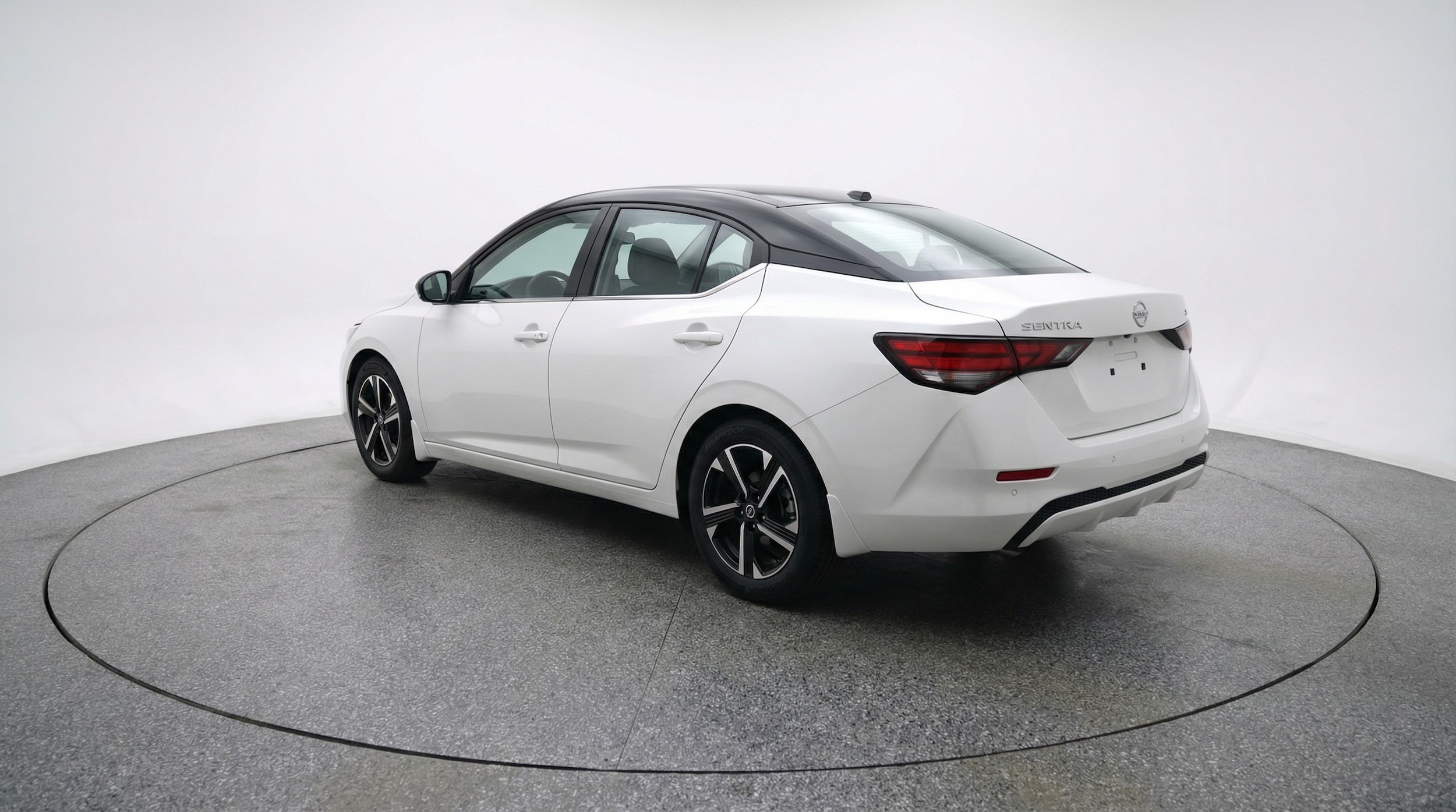 Thumbnail: 2025 Nissan Sentra - 5