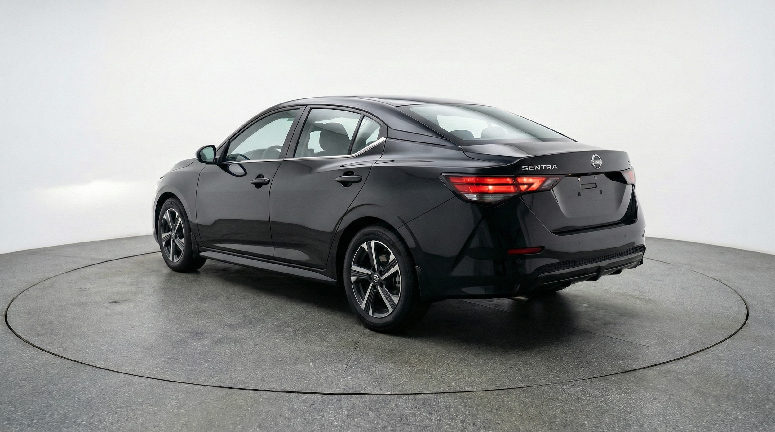 Thumbnail: 2025 Nissan Sentra - 5