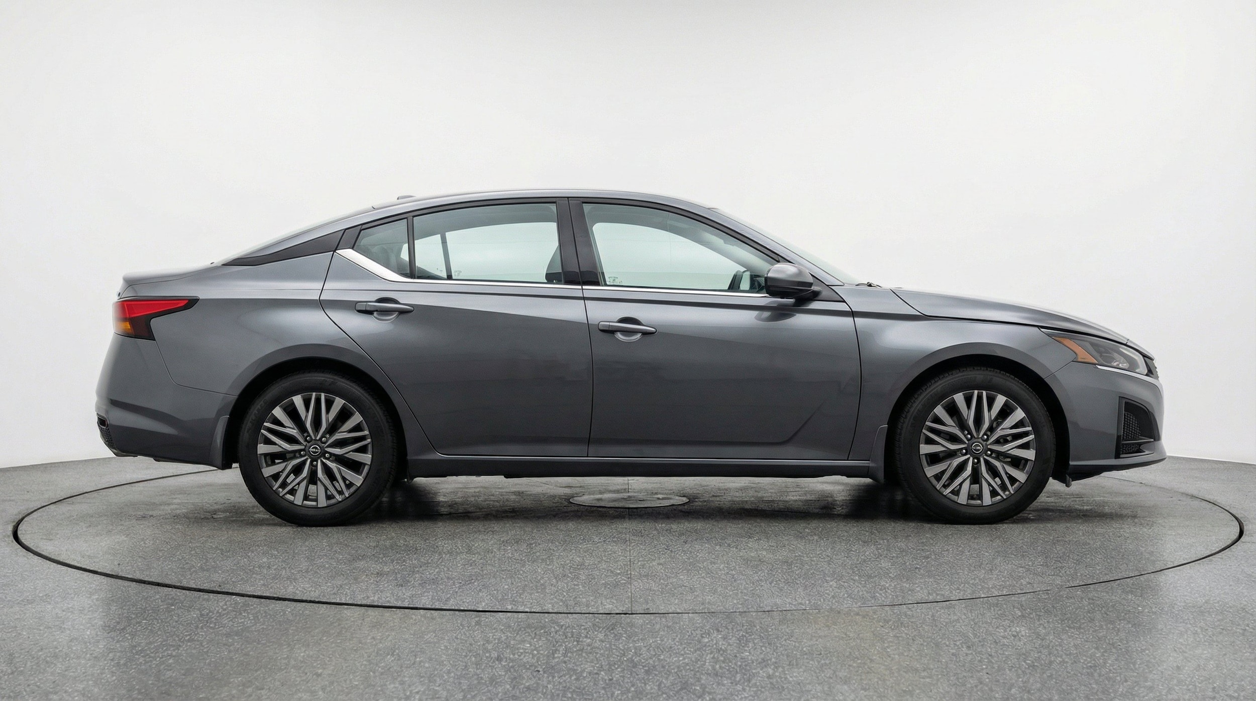 Thumbnail: 2025 Nissan Altima - 10