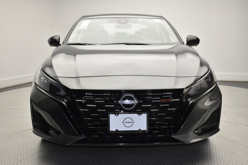 New 2026 Nissan Altima SR Sedan