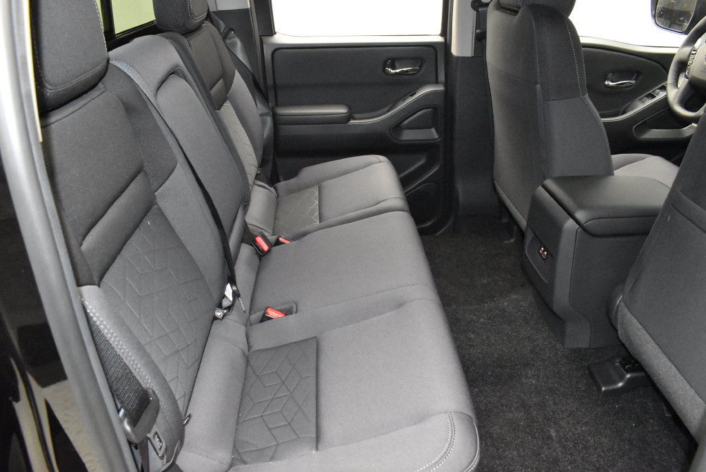 2026 Nissan Frontier SV - Photo 34