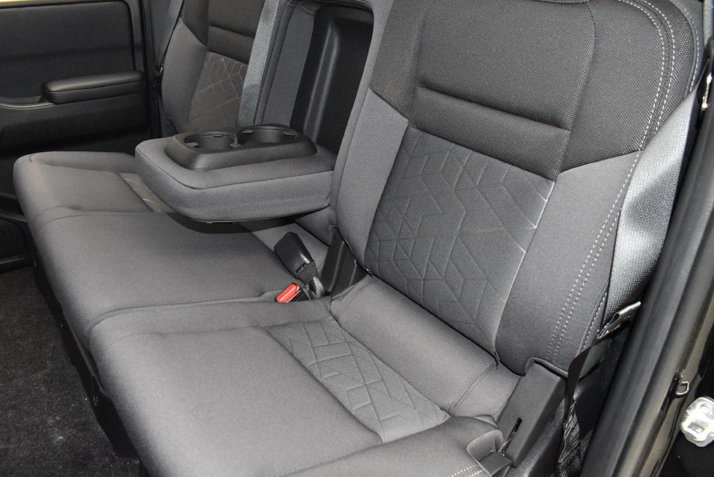 2026 Nissan Frontier SV - Photo 37