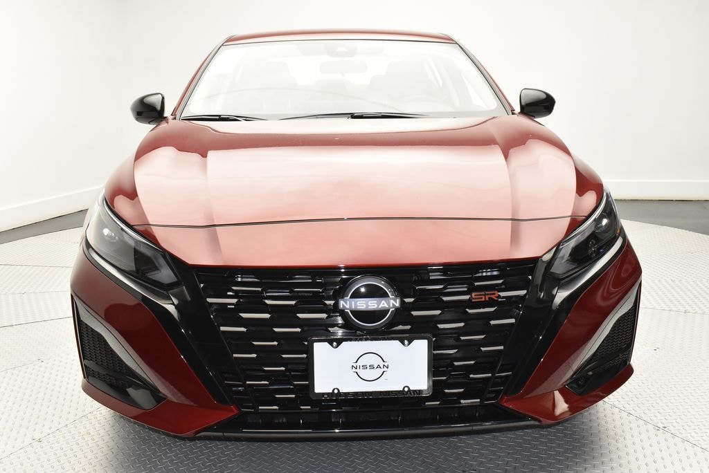 New 2026 Nissan Altima SR Sedan