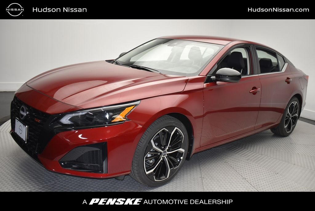 New 2026 Nissan Altima SR Sedan