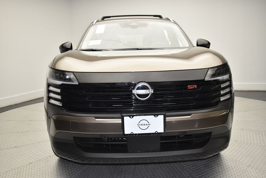 New 2026 Nissan Kicks SR SUV