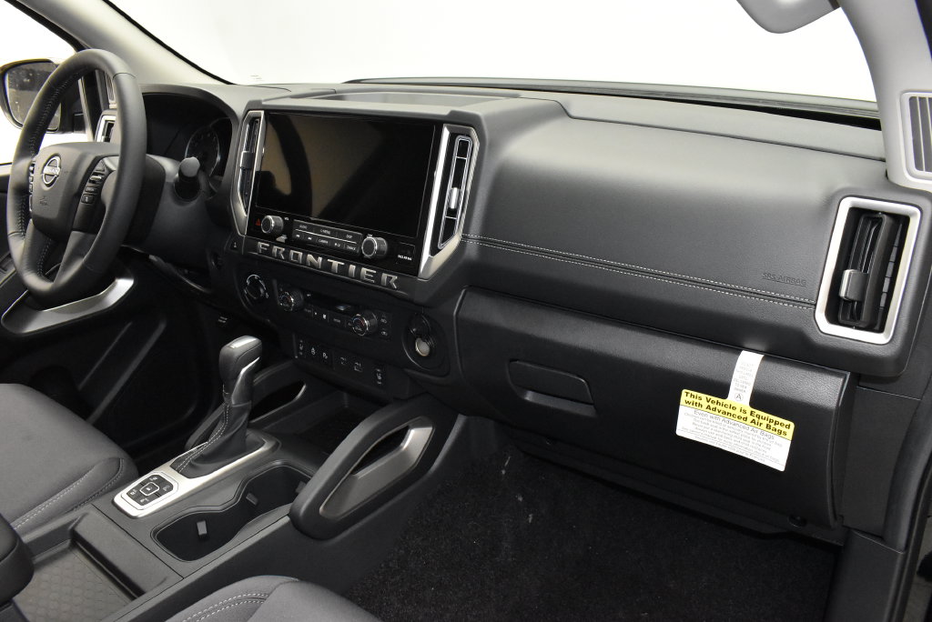 2026 Nissan Frontier SV - Photo 31