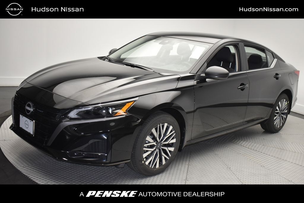 New 2026 Nissan Altima SV Sedan