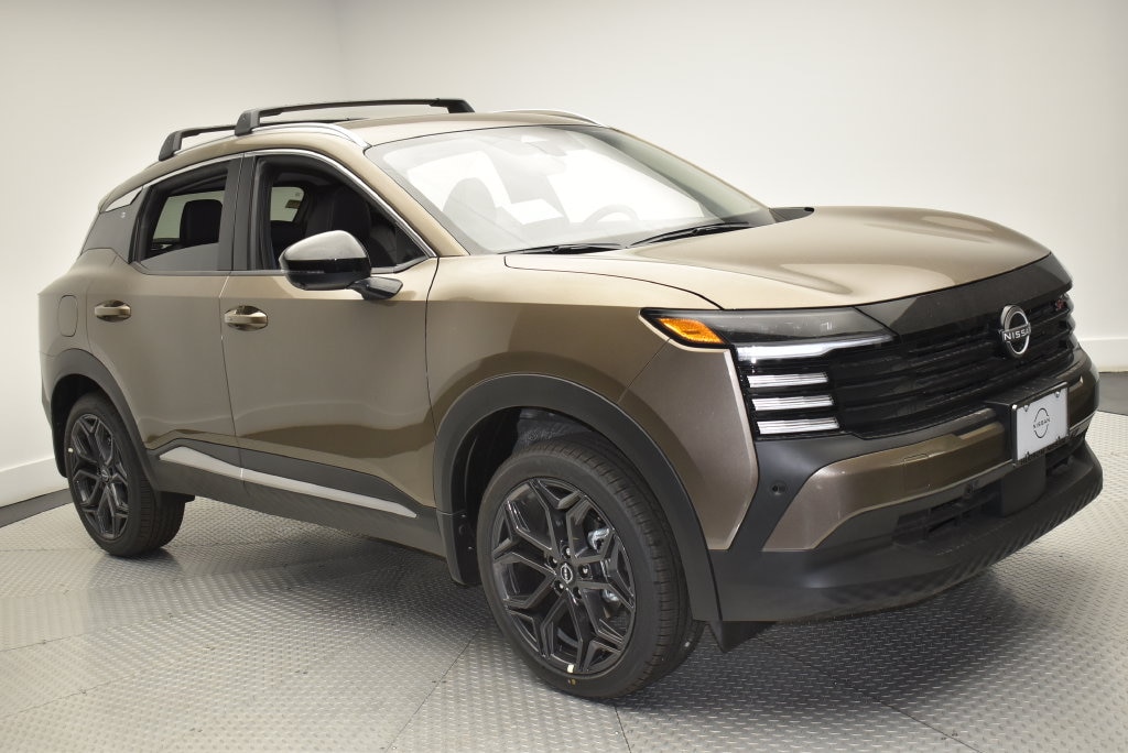 New 2027 Nissan Kicks SR SUV