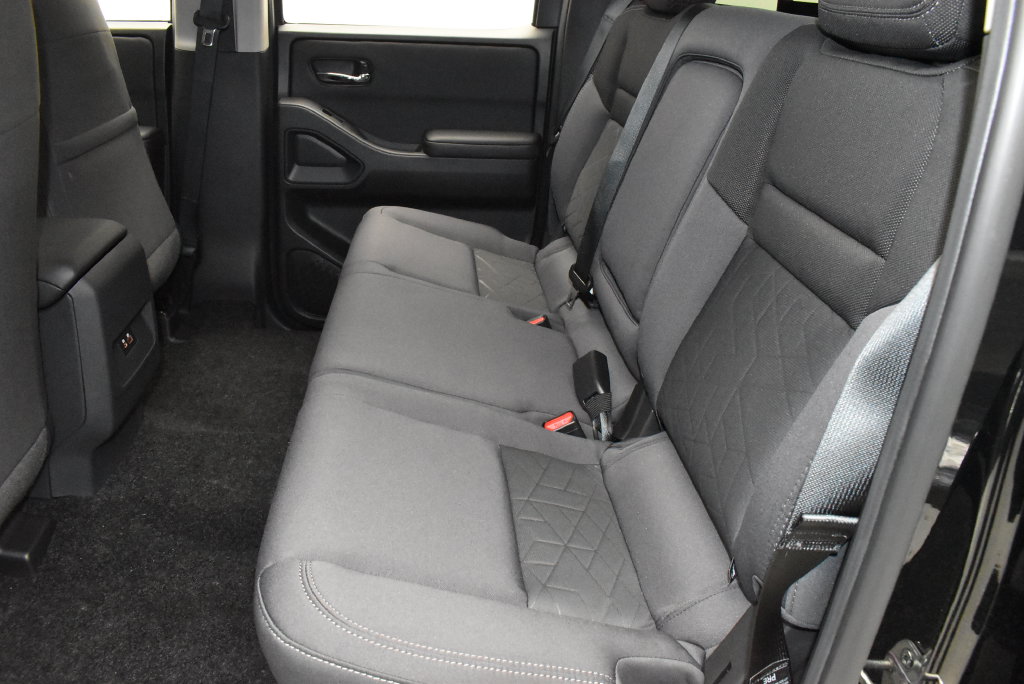 2026 Nissan Frontier SV - Photo 36