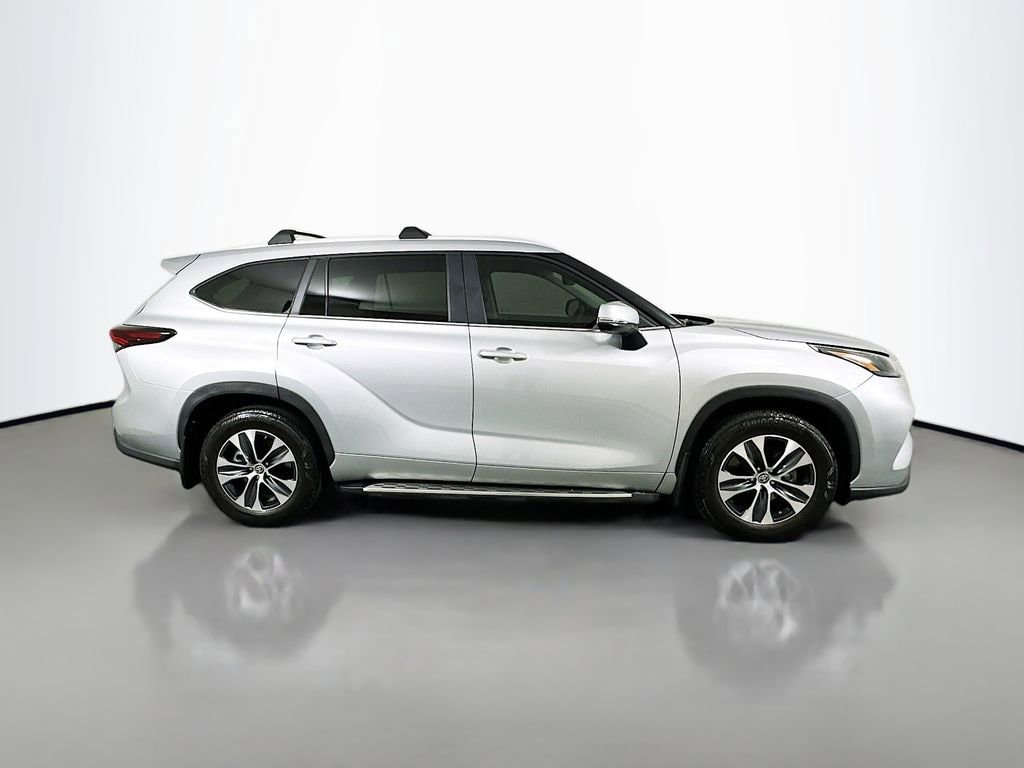 Certified 2024 Toyota Highlander Hybrid XLE SUV