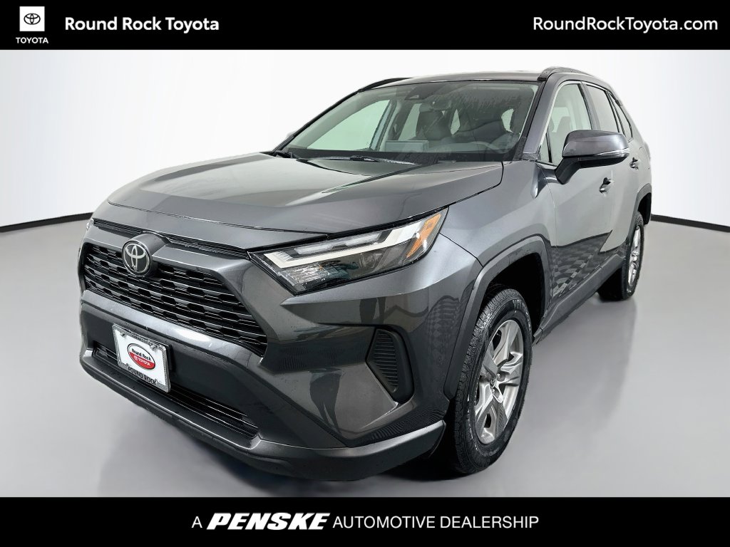 2025 Toyota RAV4 XLE SUV