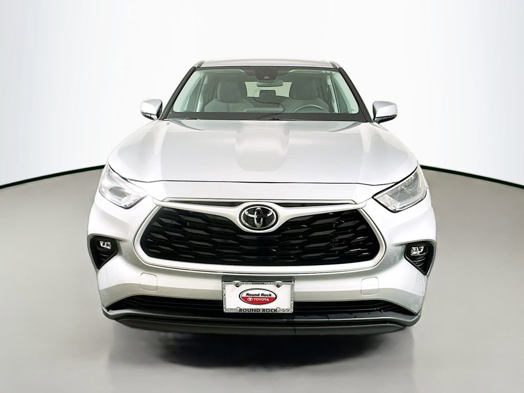 Certified 2025 Toyota Highlander LE SUV
