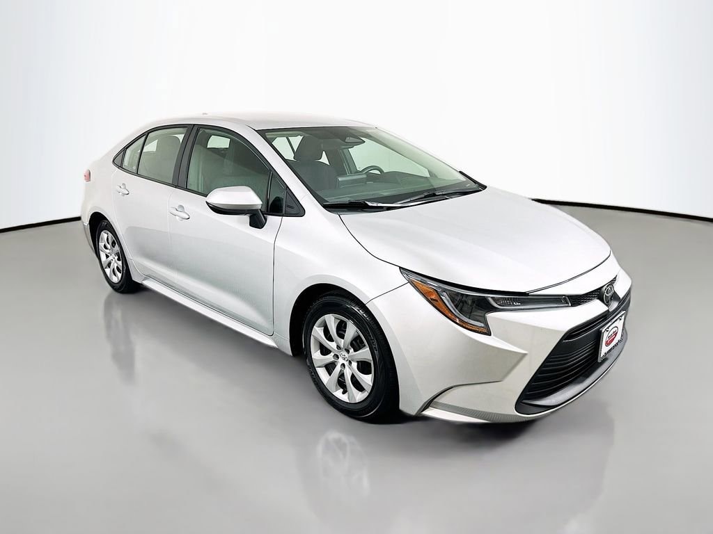 Certified 2025 Toyota Corolla LE Sedan