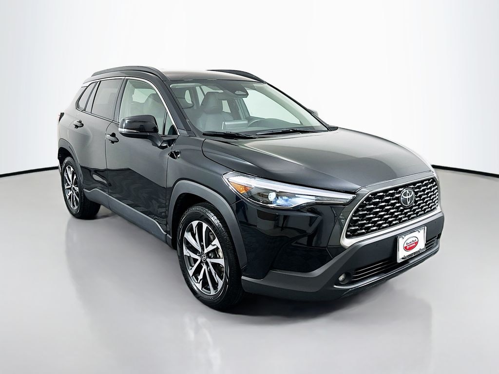 Certified 2025 Toyota Corolla Cross XLE SUV