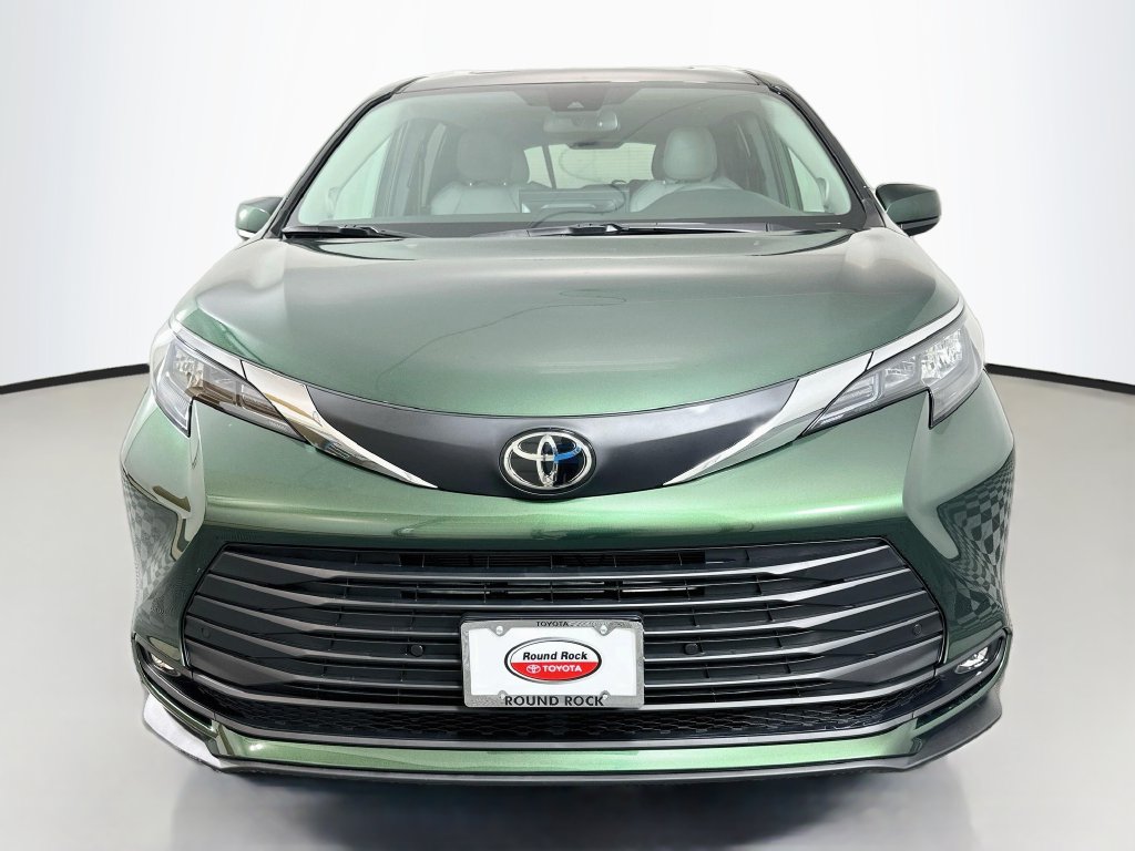 Certified 2026 Toyota Sienna XLE Van Passenger Van