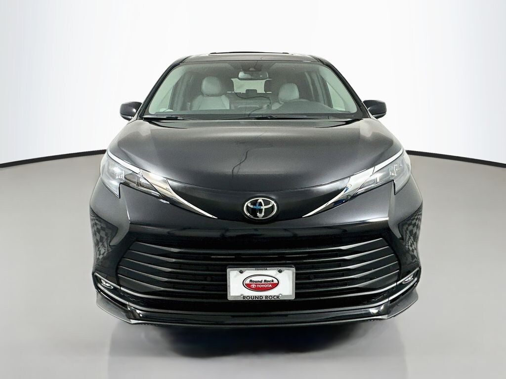 Used 2026 Toyota Sienna XLE Van Passenger Van
