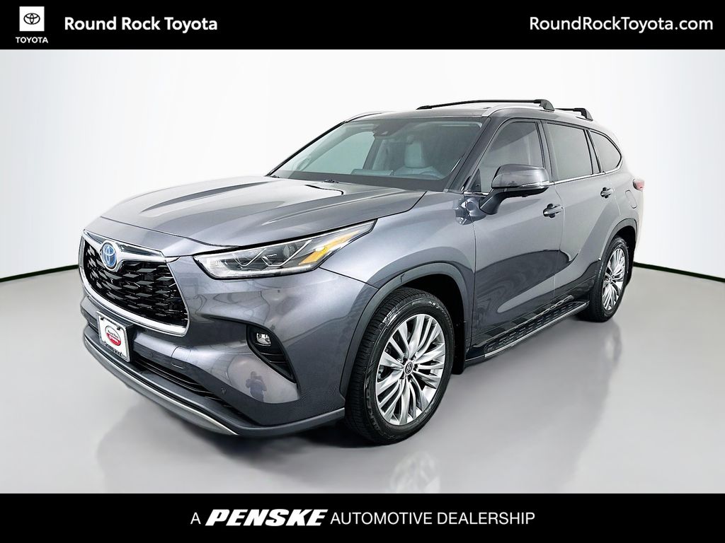 2023 Toyota Highlander Hybrid SUV 