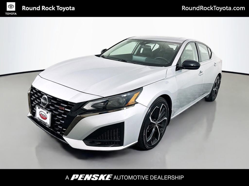 Used 2023 Nissan Altima 2.5 SR Sedan