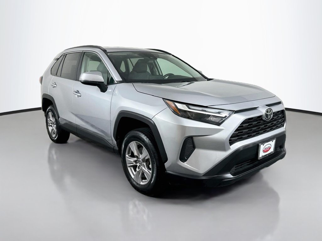 Used 2025 Toyota RAV4 XLE SUV
