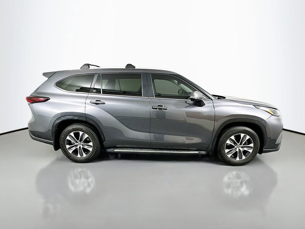 Certified 2024 Toyota Highlander XLE SUV