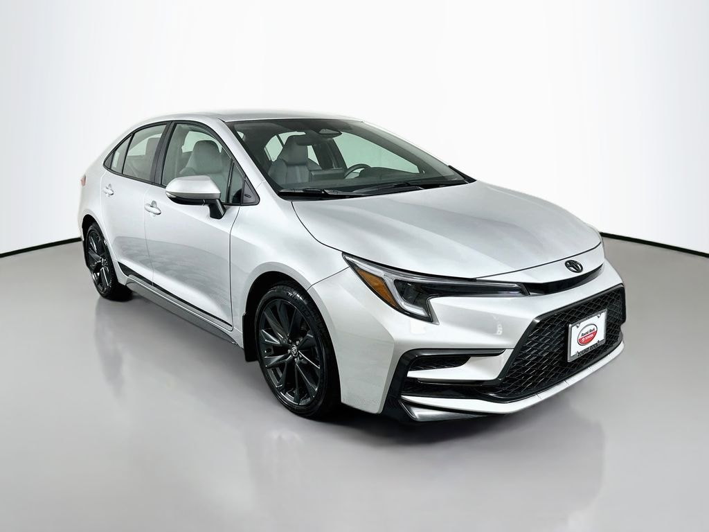Used 2026 Toyota Corolla SE Sedan