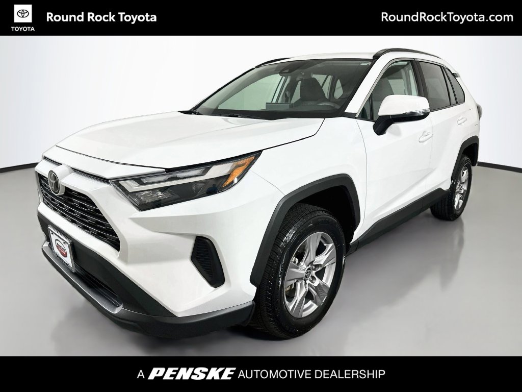 2025 Toyota RAV4 XLE SUV