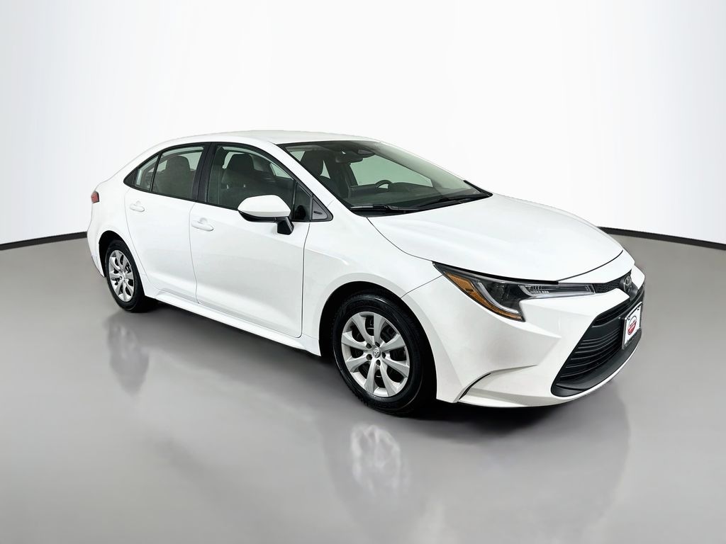 Certified 2025 Toyota Corolla LE Sedan