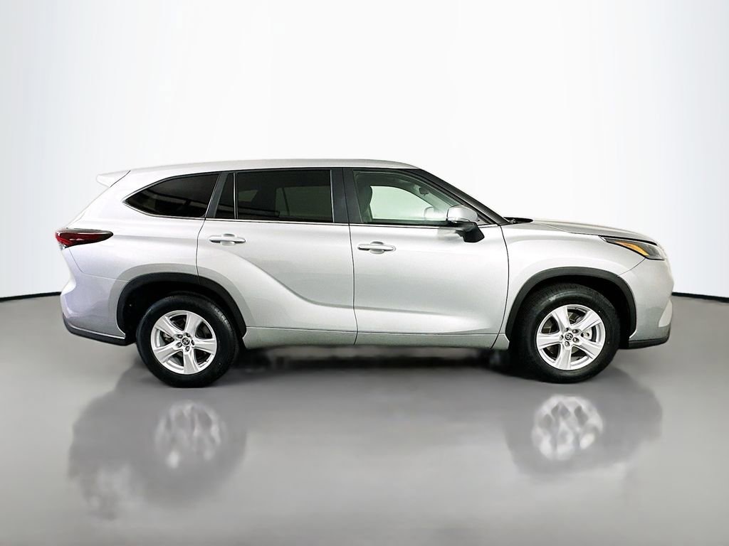 Certified 2025 Toyota Highlander LE SUV