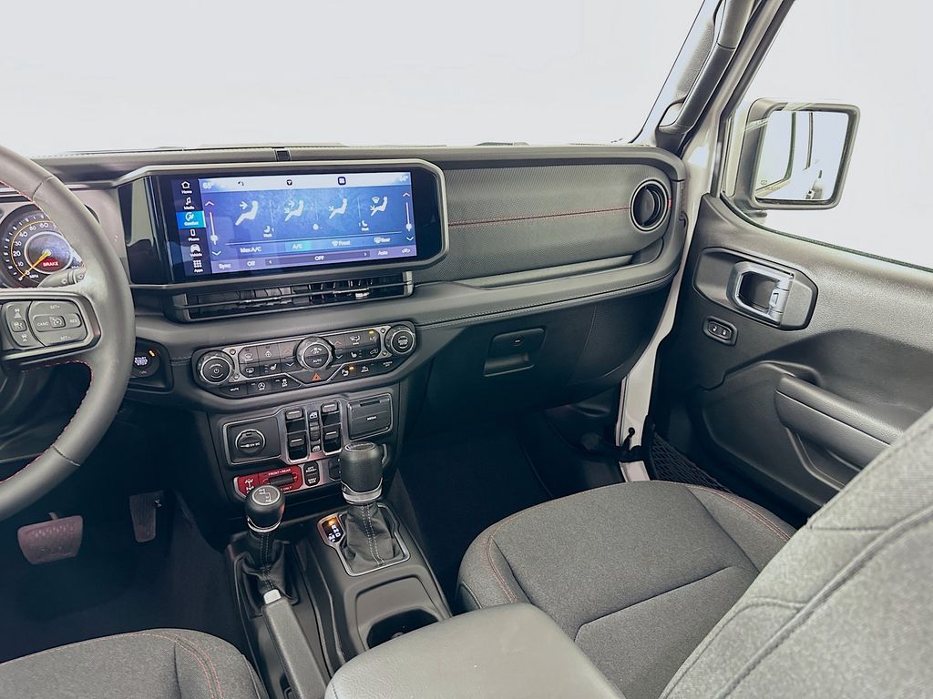 2024 Jeep Gladiator Rubicon - Photo 23
