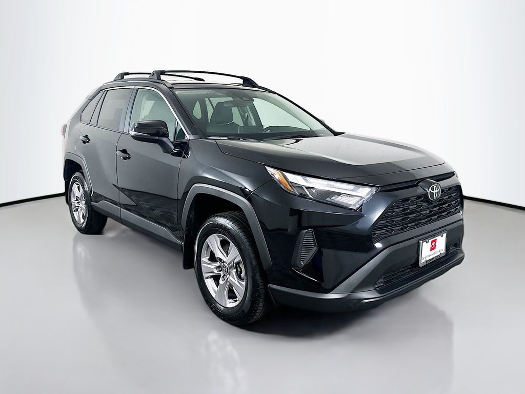 Used 2025 Toyota RAV4 XLE SUV
