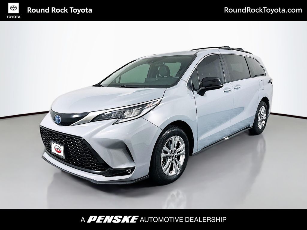 2023 Toyota Sienna Van Passenger Van 