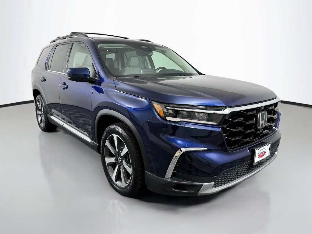 Used 2024 Honda Pilot Elite SUV