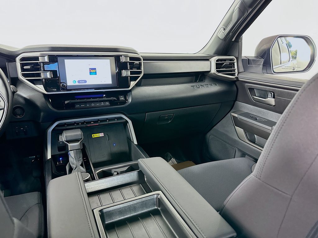 2026 Toyota Tundra SR5 - Photo 22