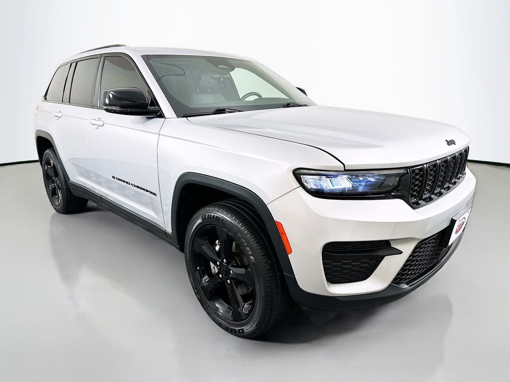 Used 2024 Jeep Grand Cherokee Altitude X SUV