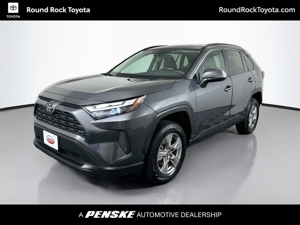 2025 Toyota RAV4 XLE SUV