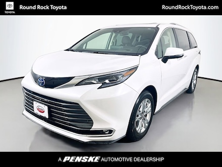 2024 Toyota Sienna Platinum Van Passenger Van