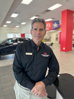 Auto Sales Service Finance Staff Round Rock TX - Round Rock Toyota