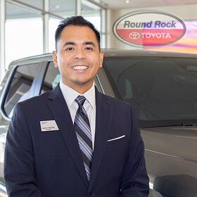 Staff member Jason Agulay from ID_a071853decd3