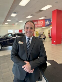 Auto Sales Service Finance Staff Round Rock TX - Round Rock Toyota