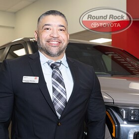 Staff member Francisco Mendez from ID_e8ec615f2c06