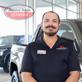 Staff member Sergio Carrillo from ID_f08b9f048cac