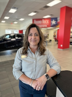 Auto Sales Service Finance Staff Round Rock TX - Round Rock Toyota