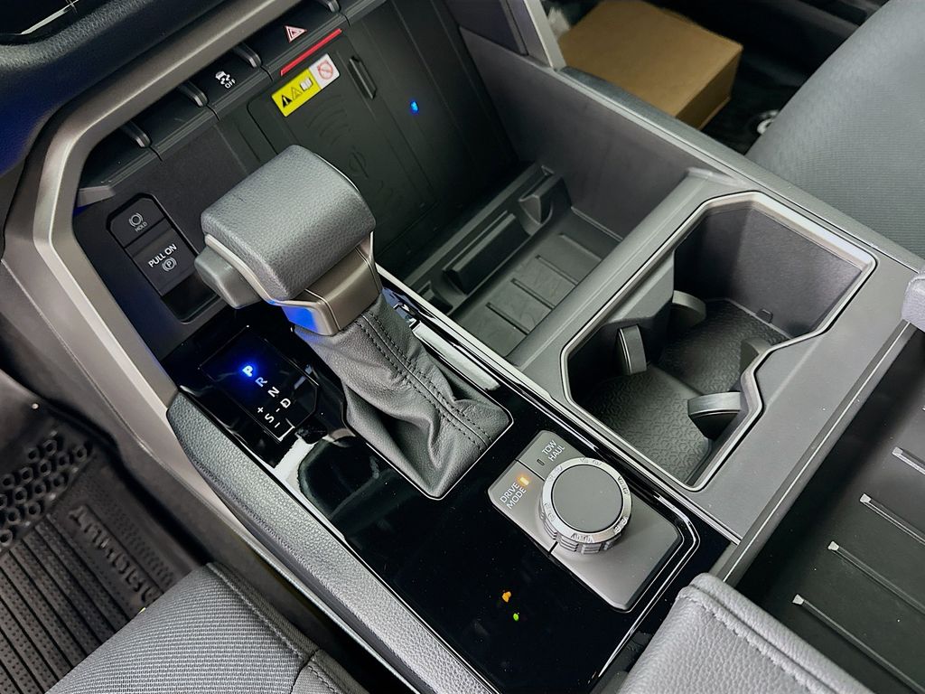 2026 Toyota Tundra SR5 - Photo 16